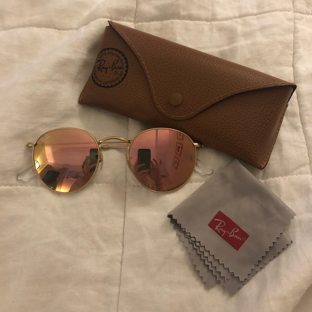 Ray-Ban round sunglasses gold frame pink lens